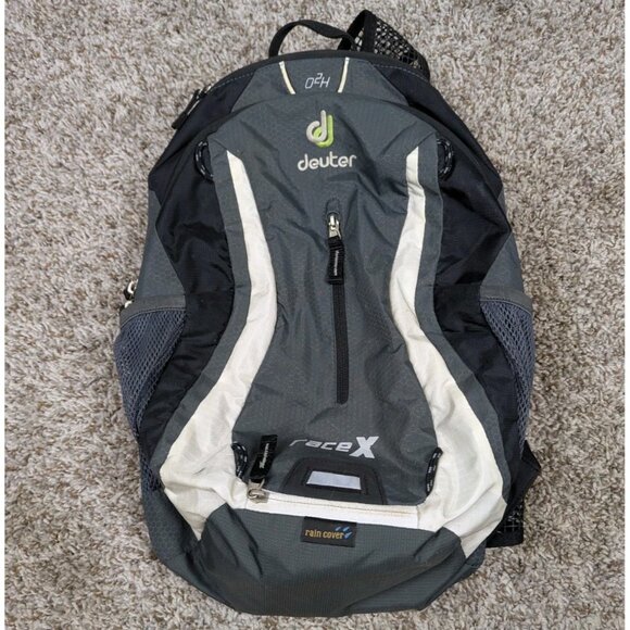 Deuter Race X Backpack Cycling Black Rain Cover Airstripes No Bladder Hiking - Picture 1 of 12